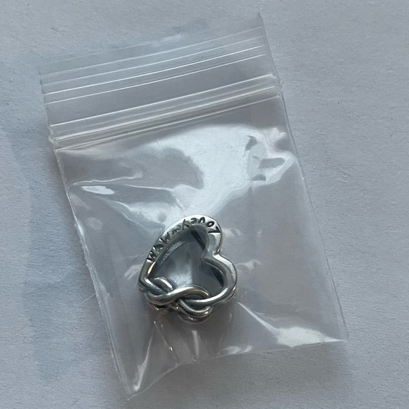 NWOT Love You Mum Infinity Heart Charm Jewelry Silver 925 - Picture 4 of 9